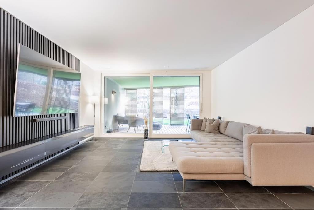Luxus Wohnung Mit Garten Цюрих Экстерьер фото